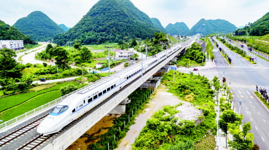 【甲秀評】深刻領會“強省會”戰略決策重大意義