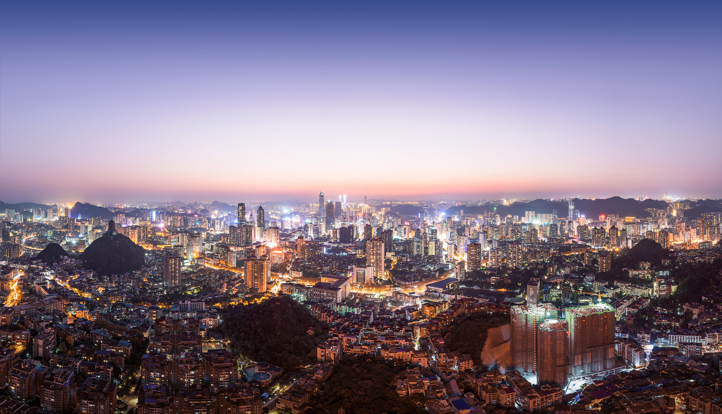 【“強省會”貴陽貴安在行動】貴陽貴安加快打造三個千億級產業集群:奮力奪取數字經濟發展“開門紅”