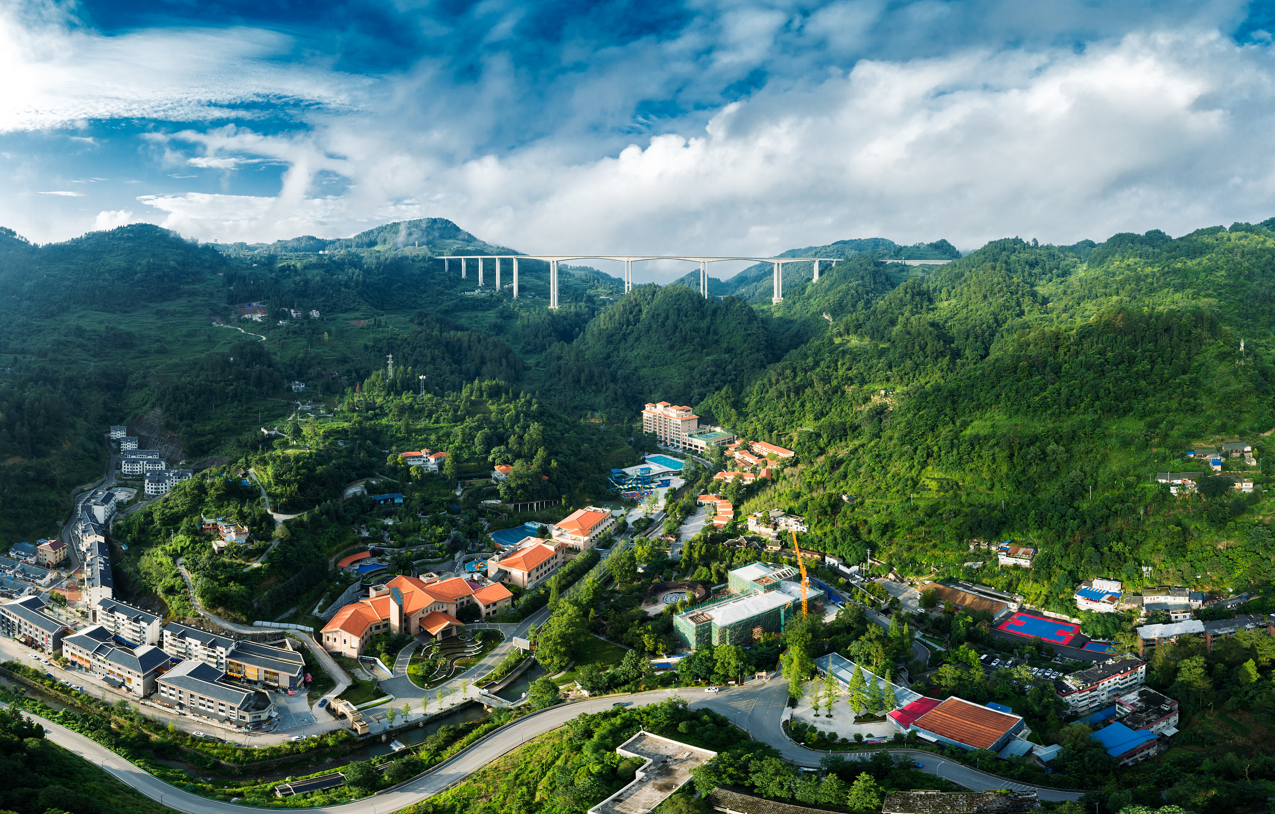息烽縣委書記卓飛:實施好“強省會”五年行動 奮力譜寫高質量發展新篇章