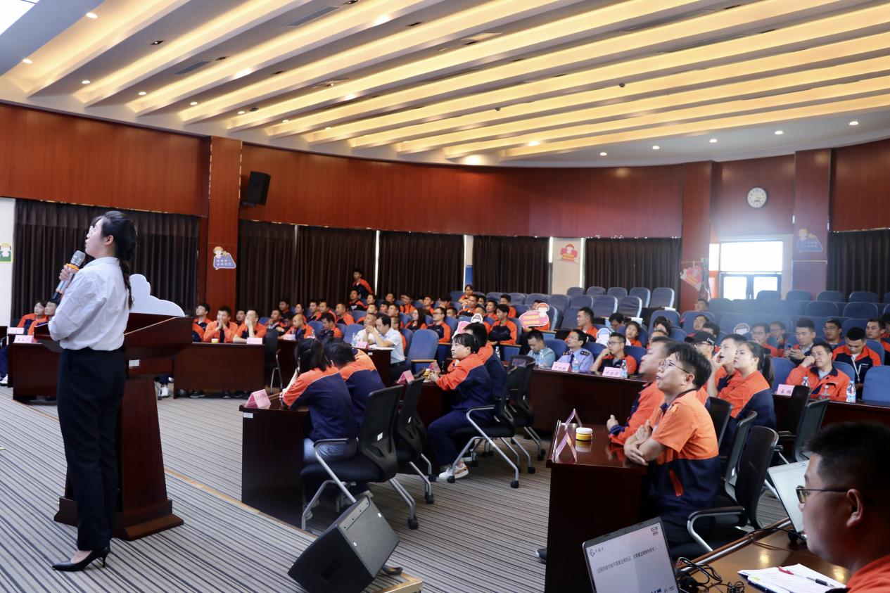 觀山湖區市場監管局開展2021年全國“質量月”宣傳活動