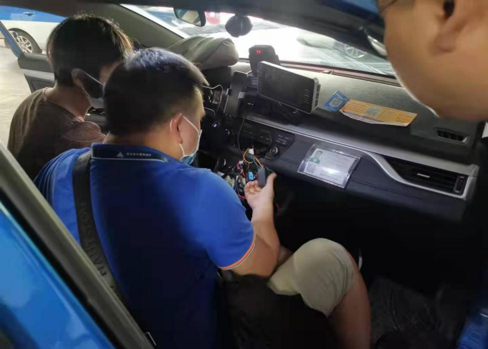 觀山湖區市場監管局開展出租車計價器計量專項監督檢查工作