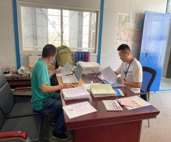 花溪區市場監督管理局會同認證專家開展強製性產品認證自我聲明專項檢查工作