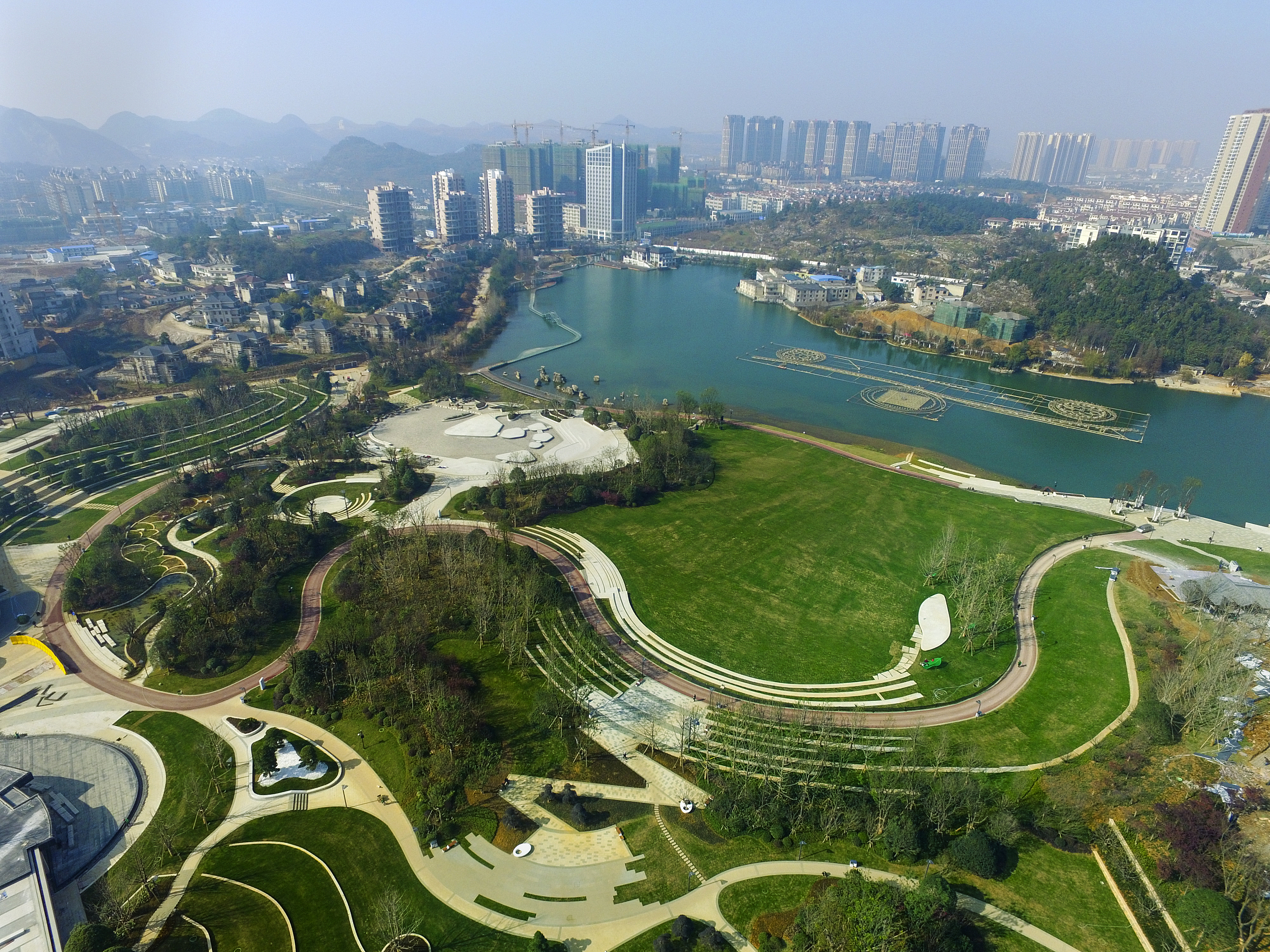 白雲區市場監管局多措並舉開展保健食品經營專項整治