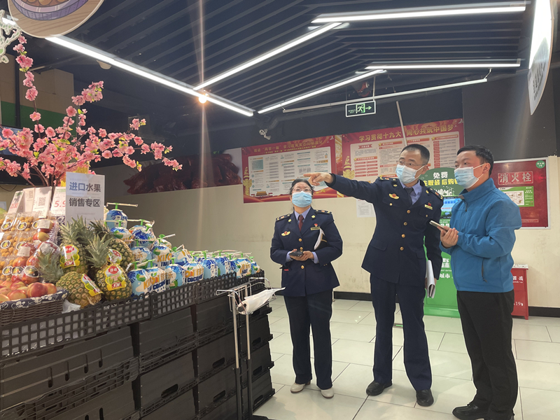 深入推進“十件實事” 南明區市場監管局油榨街分局全覆蓋走訪示範點位創建單位