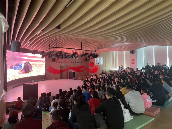 貴陽市少兒圖書館舉辦清明觀影《尋夢環遊記》活動