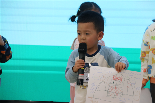 貴陽市少兒圖書館舉辦“愛的小屋”故事分享活動