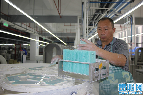 “強省會”一線調研行① | “行業翹楚”總部入黔，“大灣區研發+貴州製造”助力貴安高質量發展