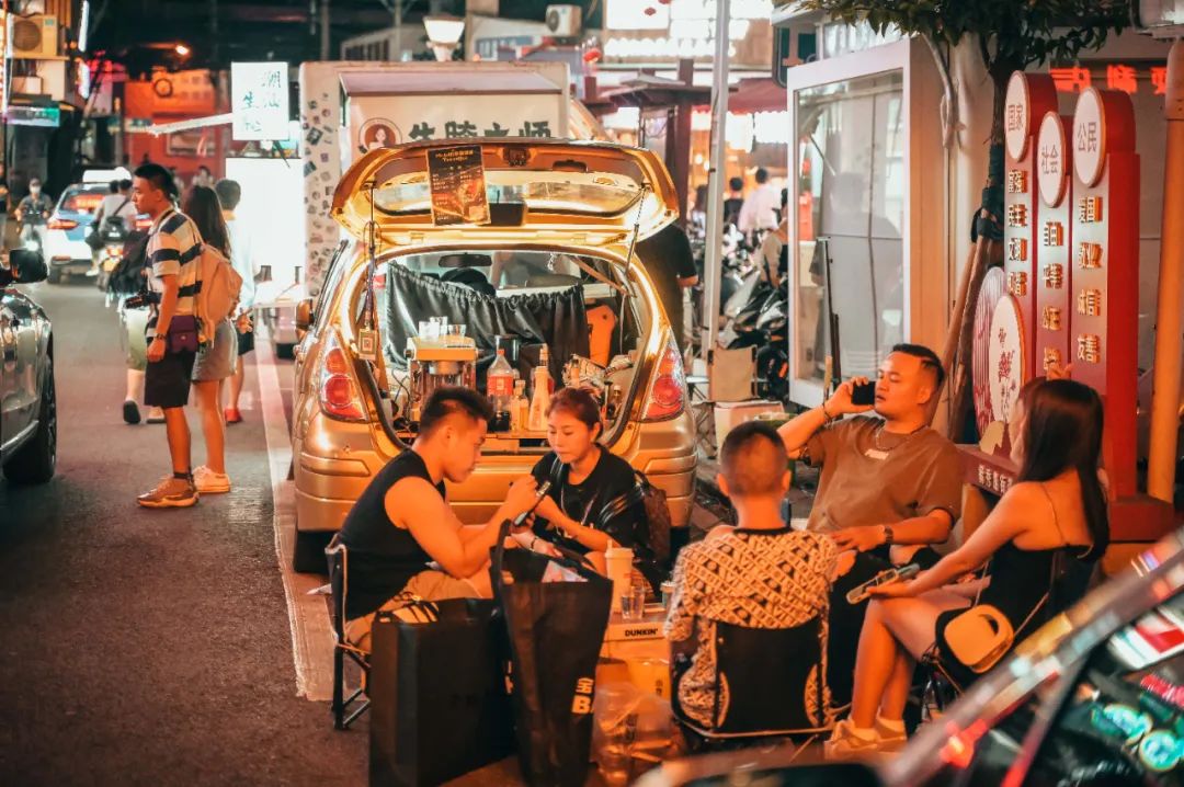 家人們！還有誰沒吃過淩晨兩點的太平路啊～