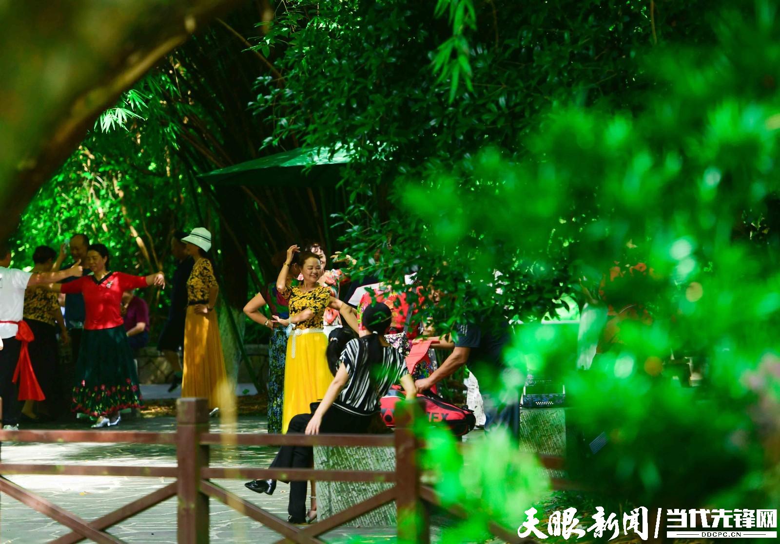 貴陽:花溪公園避暑遊