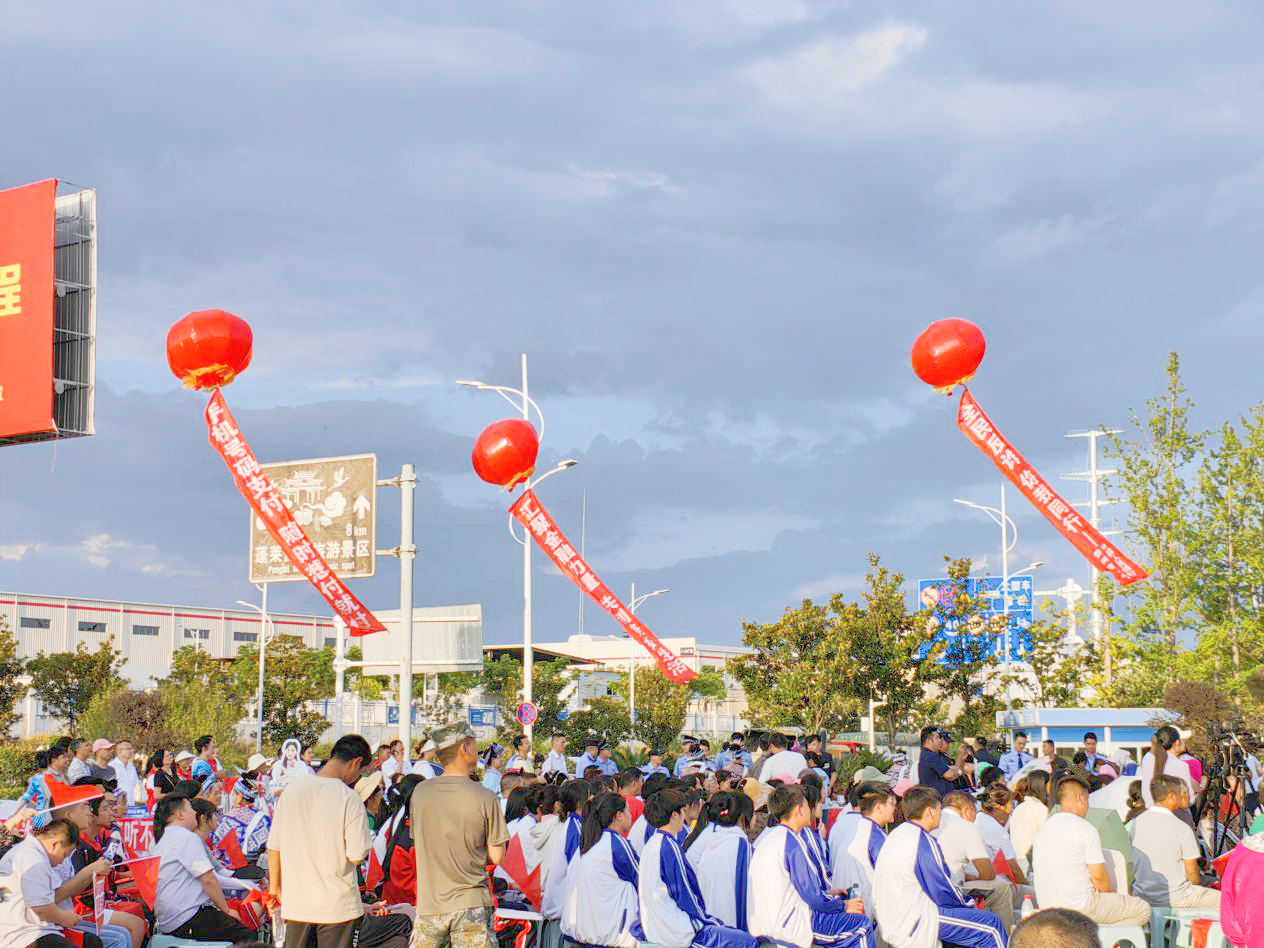 築牢反詐防火牆 守護百姓錢袋子——貴陽農商銀行助力“全民反詐·鄉村行”活動