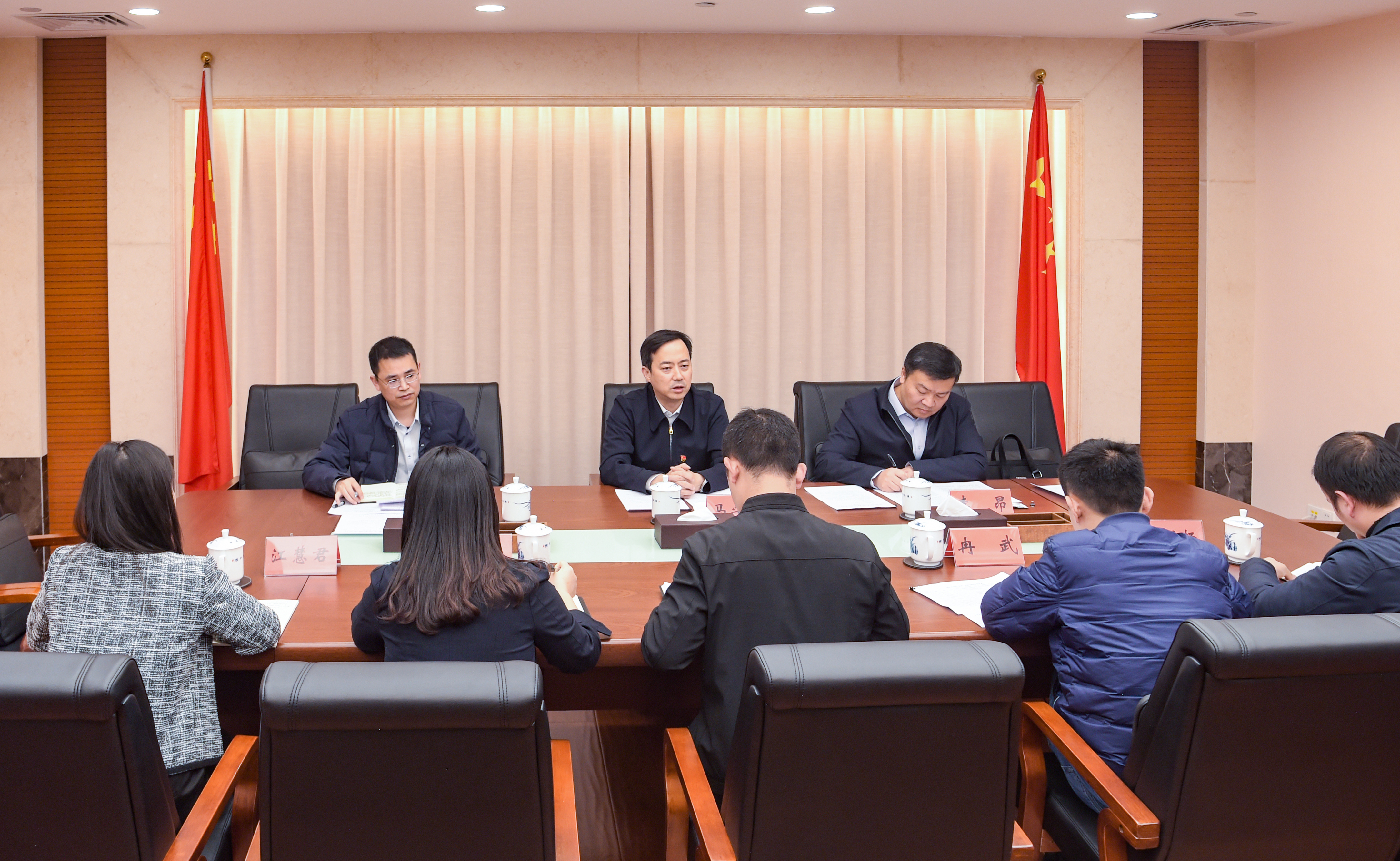 馬寧宇參加市政府辦公廳第一黨支部主題黨日活動