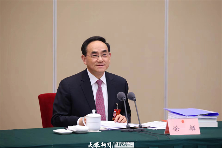 徐麟參加貴陽代表團審議