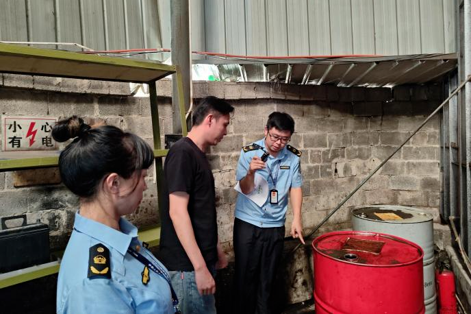 觀山湖區開展危險廢物規範管理及環保督察問題整改檢查專項行動