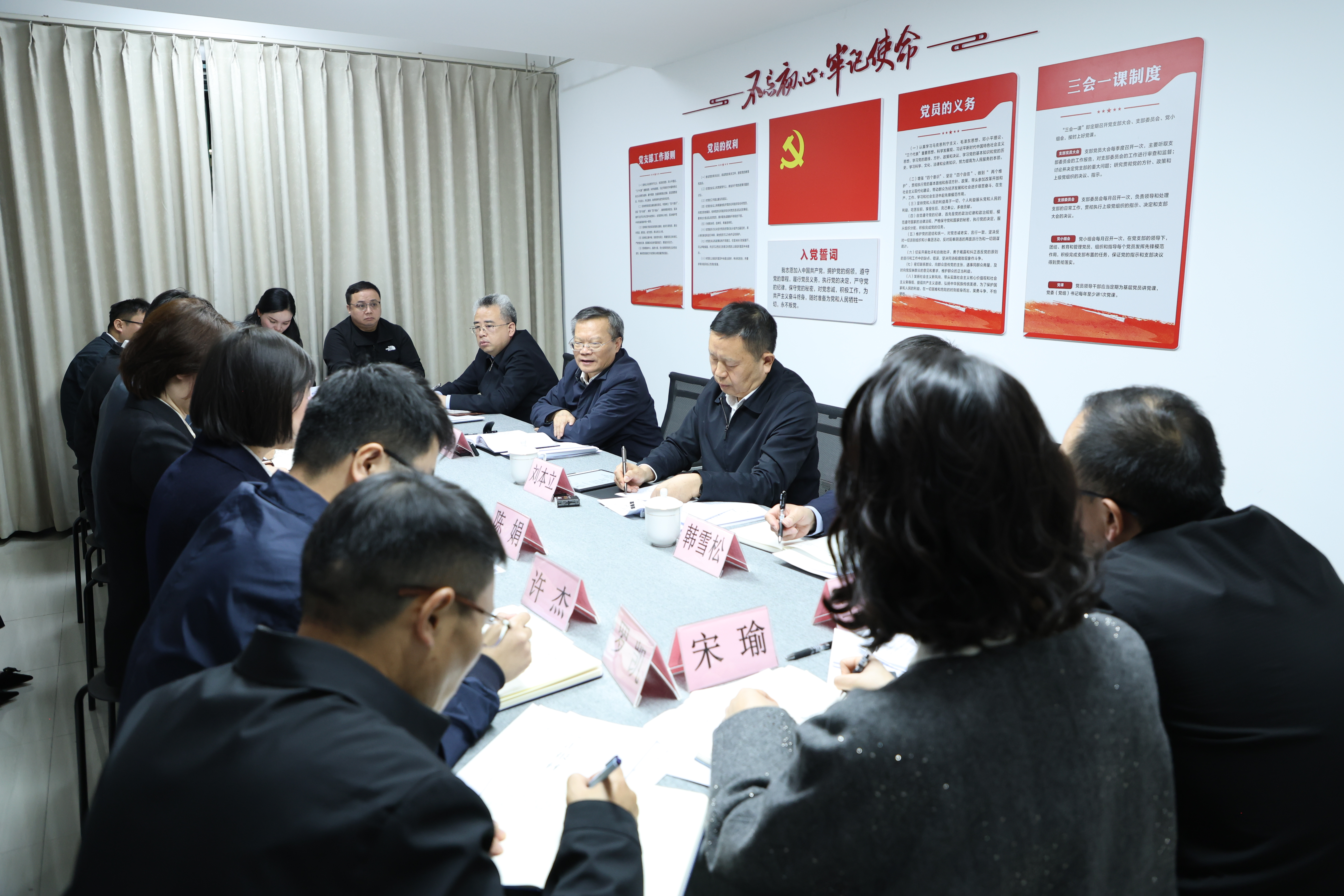 1767874544210009659.jpg c0d15eee9b9f0b15f6799626d2d243df.jpg